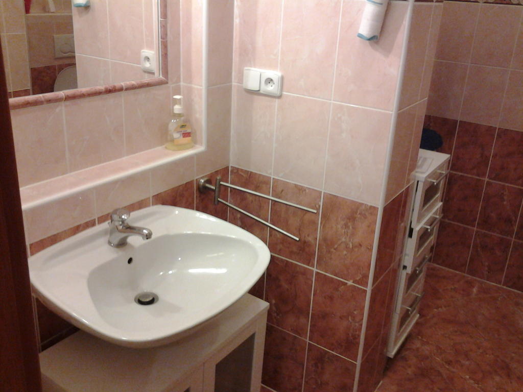 Apartment U Tri Jehnatek