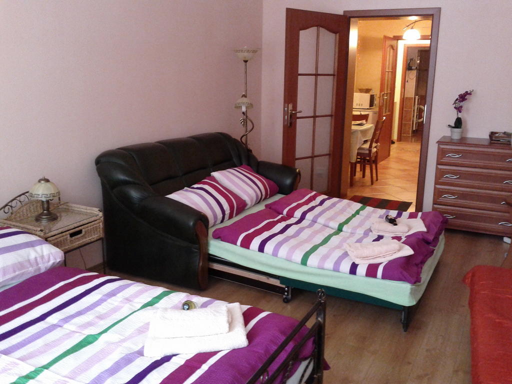 U Tri Jehnatek Karlsbad